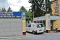 Vojenská nemocnica v Ružomberku prechádza do režimu OTP: Kto bude mať výnimku?
