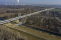 Skvelá správa pre motoristov: Otvára sa nový úsek D4 s Lužným mostom v Bratislave