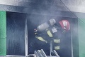 Tragický požiar v rumunskej nemocnici: Hlásia obete! Na mieste zasahovali desiatky hasičov a záchranárov