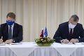 Je to čierne na bielom: V Bratislave podpísali zmluvu o sídle Európskeho orgánu práce