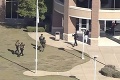 Dostali ho: Polícia zadržala študenta, ktorý spustil streľbu na strednej škole v Texase