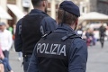 Talianska polícia si posvietila na mafiánsky klan: V putách skončili desiatky ľudí