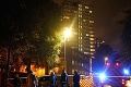 V Londýne horela 20-poschodová budova: Ľudia vybiehali v pyžamách