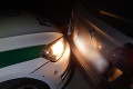 Bezohľadný vodič nacúval do policajného auta: Výsledok dychovej skúšky to zaklincoval
