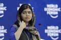 Malála, ktorú sa pokúsila zabiť odnož Talibanu, posiela hnutiu priame slová: S týmto musíte skoncovať!