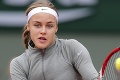 Schmiedlová postúpila do ďalšieho kola na turnaji WTA , Slovinku vyradila v trojsetovej dráme