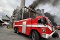 Veľký požiar v Prahe: Plamene zachvátili spaľovňu odpadov