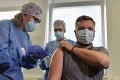 Trnavský kraj spustil očkovanie treťou dávkou vakcíny: Kto sa dostane na rad ako prvý?