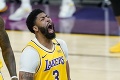 Hviezdy LA Lakers sa takmer pobili na lavičke: Niečo také som v živote nevidel, krúti hlavou legenda