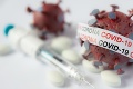 Eurokomisia predstavila 10 sľubných liekov proti COVID-19: Kedy sa dostanú k pacientom?