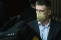 Začal sa súd so skupinou takáčovcov a ich bosom Kudličkom: Pred senát sa postavilo 17 obvinených