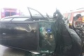 Vážna nehoda neďaleko Trenčína: Zrážka dvoch áut si vyžiadala ranených