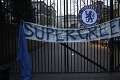 Za displejom sa neschoval: Fanúšik Chelsea tvrdo zaplatil za svoje chovanie na internete