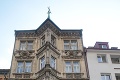 Lekáreň u Salvatora v Bratislave je opäť o čosi bližšie! Sťahovanie historického mobiliára zabralo 7 dní
