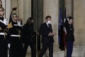 Emmanuel Macron sa stretol s americkou viceprezidentkou: Vzájomná spolupráca je vraj absolútne kľúčová