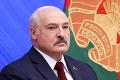 Toto tu od protestov v Bielorusku nebolo: Lukašenko telefonoval s Merkelovou