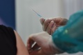 Rakúska komisia prišla so zmenami: Očkovanie treťou dávkou je možné skôr, novinka aj pre tých, čo covid prekonali