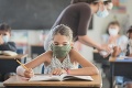 Zmeny aj pre školákov: Od štvrtka musia mať prekryté horné dýchacie cesty
