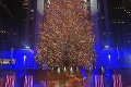 New York rozžiaril vianočný stromček: Atrakciu sledovali desaťtisíce ľudí
