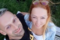 Pandémia urobila zo zaľúbencov vášnivých turistov: Zamilované fotky Zlatice a Michala si obľúbili aj ľudia na internete