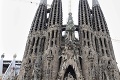Na dominante Barcelony rozsvietili novú vežu Panny Márie: K ľuďom sa prihovoril aj pápež František