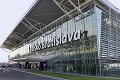 Bratislavské letisko je uzavreté! Údržba dráh si nedokáže poradiť s intenzívnym snežením