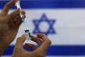 Očkovacia komisia v Izraeli rozhodla: Štvrtú dávku vakcíny neodporúča