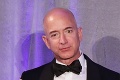 Miliardár Jeff Bezos s priateľkou Lauren v Karibiku: Sexi hry na jachte