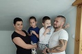 Zuzka a Miro vychovávajú synčekov s ťažkým autizmom: Na živobytie im zostáva len 50 eur mesačne!