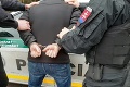 Opitý agresor v Bratislave narobil policajtom problémy: Z bizarnosti, ktorú urobil, vás zdvihne zo stoličky