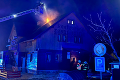 Veľký poplach v Česku: S požiarom penziónu bojovalo šesť jednotiek hasičov!