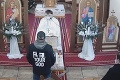 Útok na kňaza v Bardejove: Arcibiskup reaguje! Veľavravný odkaz