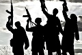 Sýrski militanti IS zaútočili pri ropných vrtoch, o život prišlo deväť vojakov