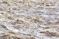 SHMÚ zdvíha varovný prst:  V tomto okrese trvá aj naďalej hrozba povodne