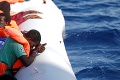 Tragický nález pri gréckom ostrove: Z mora vytiahli telíčko malého dieťaťa