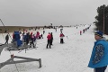 Sezóna sa už začala aj na najnižšie položenom svahu Slovenska: Takto sa lyžuje vo výške 200 metrov