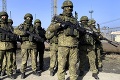 Ruskí vojaci z misie ODKB sa sťahujú z Kazachstanu: Pristáli prvé lietadlá