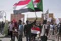 Na demonštrantov spustili bezcitnú paľbu: Sudán zažíva najkrvavejší deň od vlaňajšieho prevratu