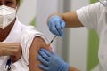 Európska únia vyzýva členské štáty na podávanie štvrtej dávky: Stačí toto a bude sa očkovať