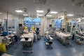 Slovenské nemocnice v omikrone, odborníci sa pozreli na čísla: Toto je veľmi, veľmi divné
