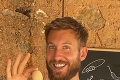 Calvin Harris radikálne zmenil svoj život aj imidž: Sledujte, čo sa stalo s uhladeným miliardárom!