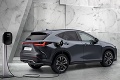 Briti zvolili Lexus NX 450h+ za plug-in hybrid roku