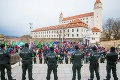 Pred parlamentom protestovali proti dohode s USA: Fico vyzýval na zjednotenie opozície