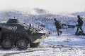 Rusko malo posilniť jednotky pri hraniciach s Ukrajinou: Napriek tomu tvrdí, že končí niektoré cvičenia