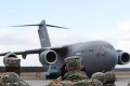 Vojaci sa presúvajú na cvičenie Saber Strike 2022: Zábery techniky na leteckej základni Kuchyňa
