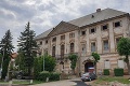 Mesto Jelšava konečne podpísalo zmluvu: Obnova kaštieľa z nórskych fondov sa môže začať