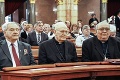 Trnavský arcibiskup Orosch si v Budapešti uctil zločinca, veriaci len krútia hlavami: Je to vôbec možné?!