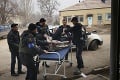 Rusi divadlo v Mariupole: Zaútočili aj na centrum, kde sa skrývali matky s deťmi! V meste funguje posledná nemocnica