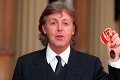 Spevák Paul McCartney smúti: Stratil blízkeho priateľa a člena rodiny († 83)