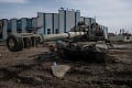 Českí vojaci už majú bojovať na Ukrajine, Rusi ostreľovali výskumné jadrové zariadenia